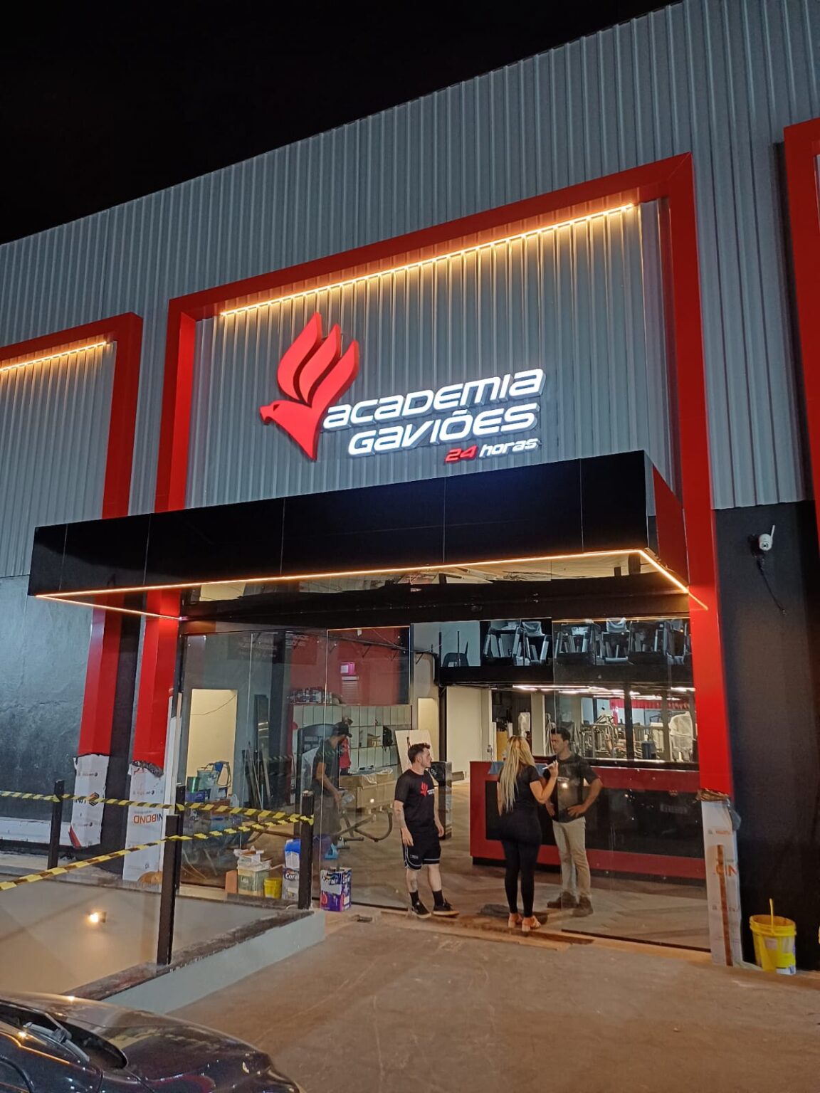 Letreiro e Pórticos em ACM